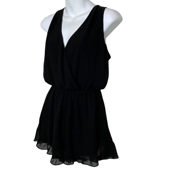 ✨SHOW ME YOUR MUMU Riri Sz Medium Romper in Black Chiffon✨ - Picture 5 of 12